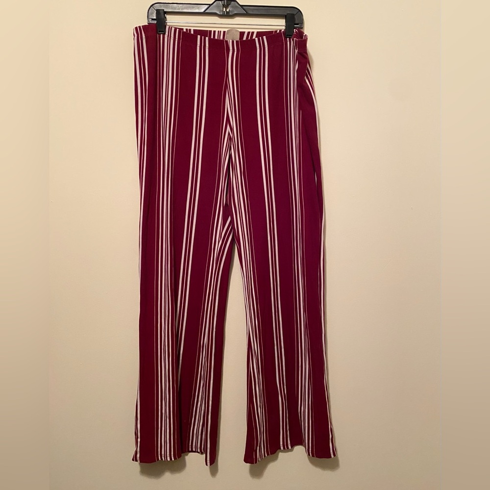 Plus size boho pull on fit & flare pants - Picture 2 of 4